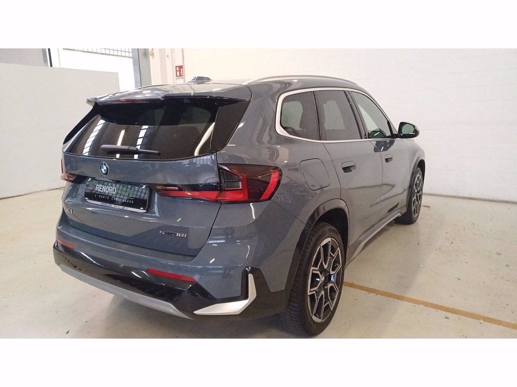 BMW X1 18i sDrive X-Line DCT