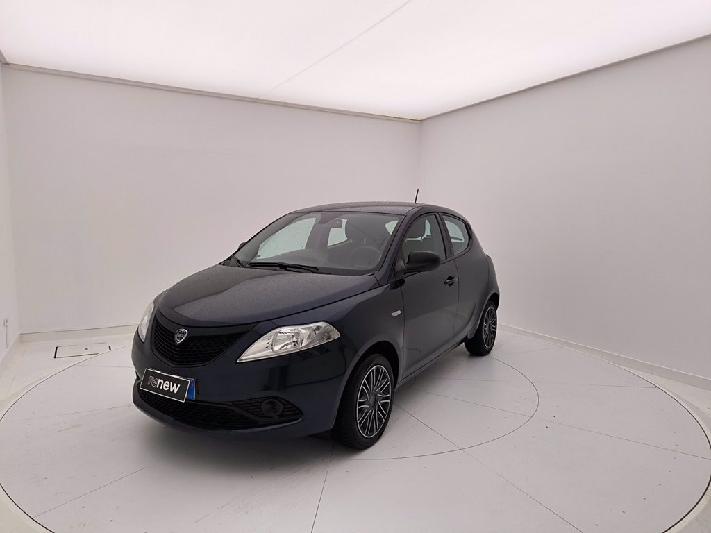 LANCIA Ypsilon 1.0 firefly hybrid Silver s&s 70cv