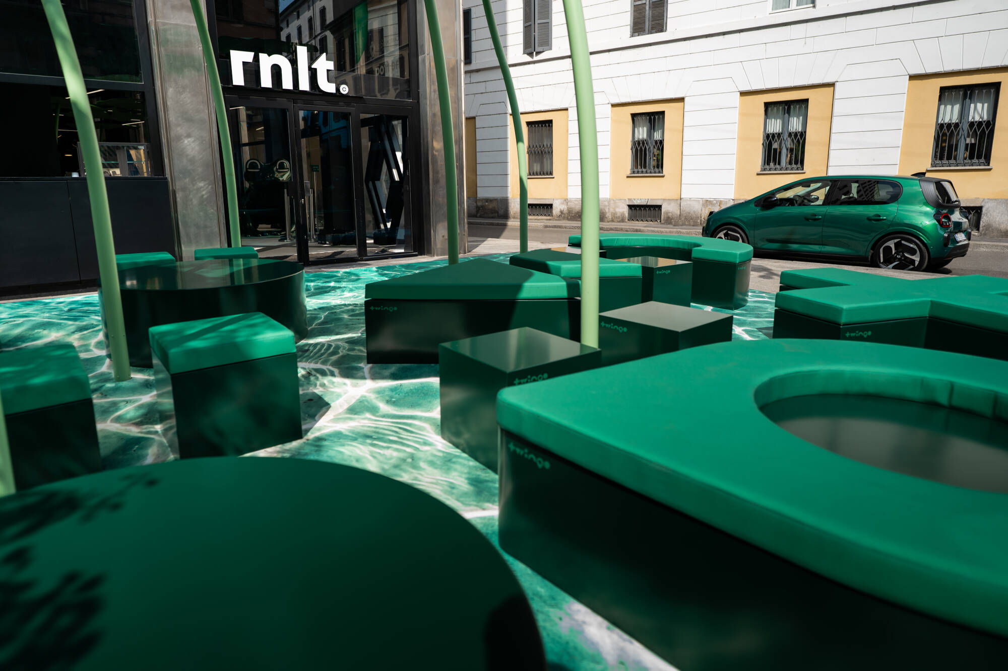 The Frog Is Back Design Week Milano Low Definition (2)