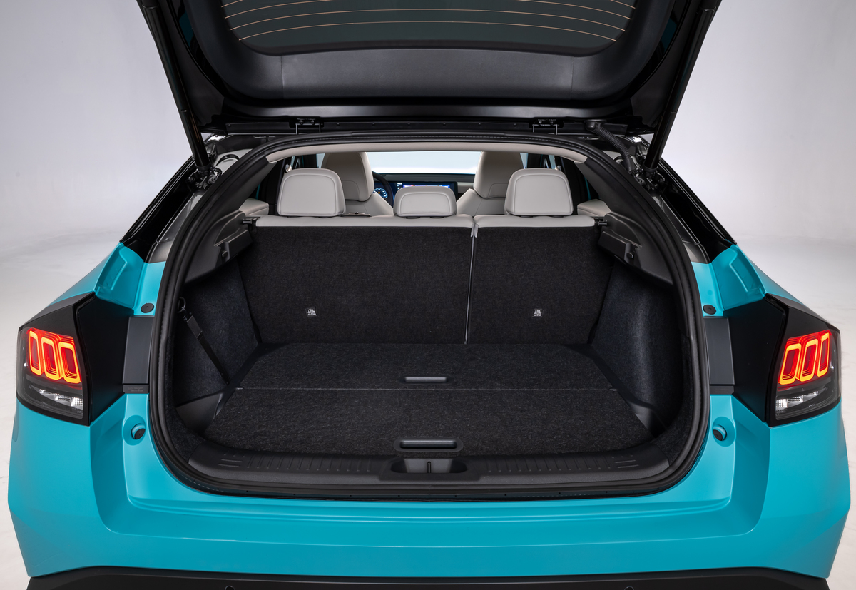 Nuova Nissan LEAF Foto Unveil (13)