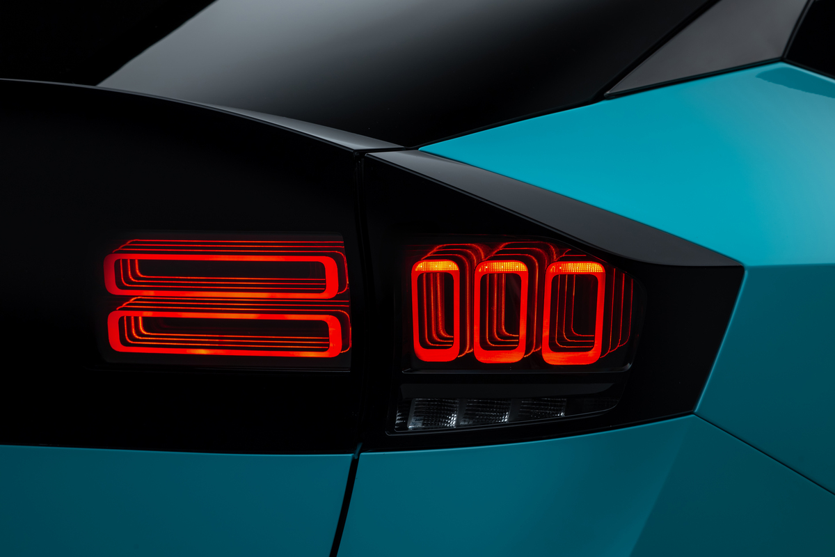 Nuova Nissan LEAF Foto Unveil (7)